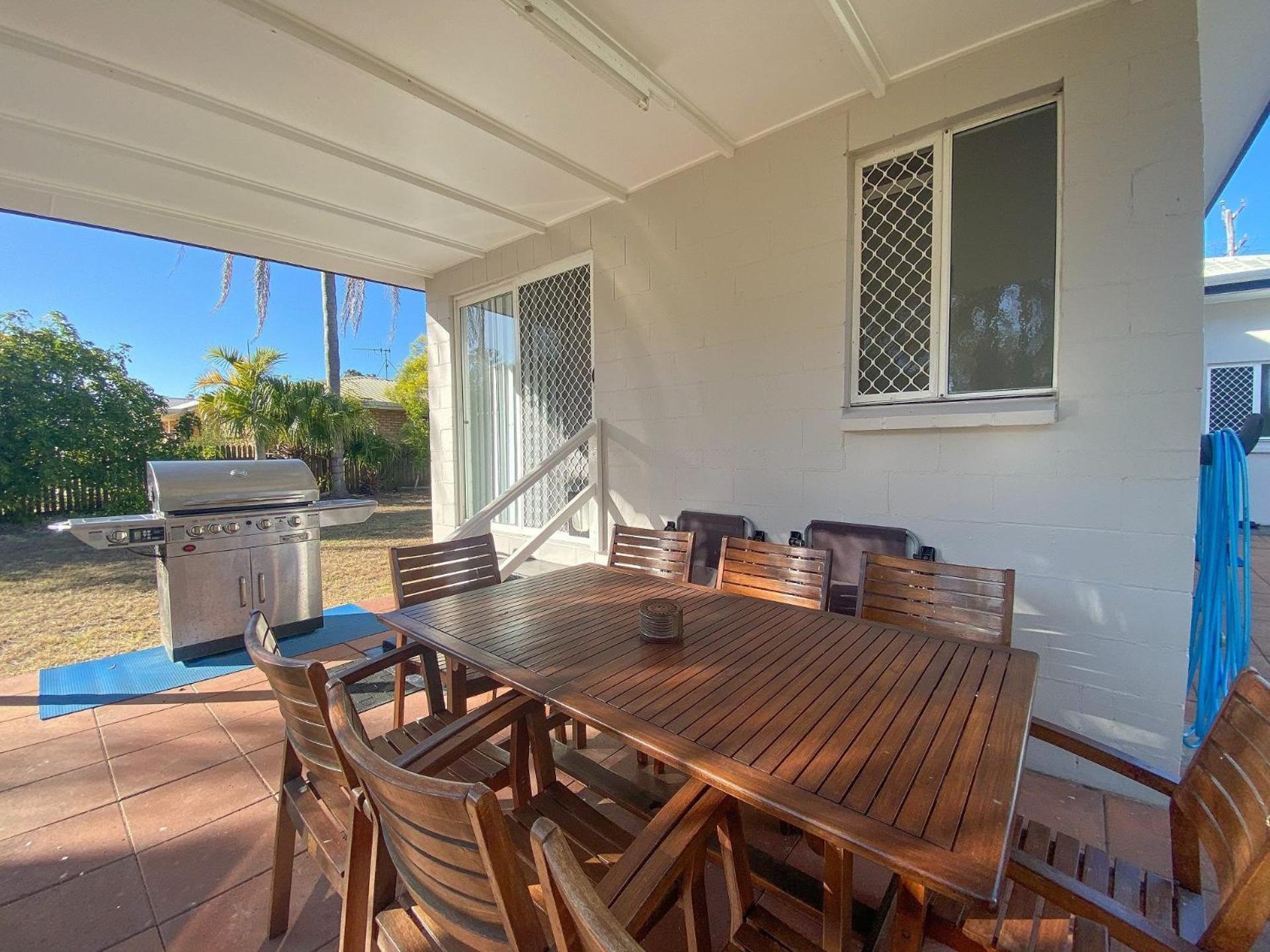 Beach House On Burrum- Close To Beach- 3Br- Wifi-Foxtel Woodgate Eksteriør billede